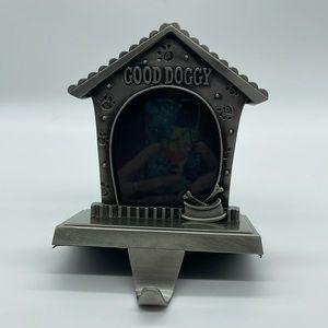 Good Doggy Stocking Holder